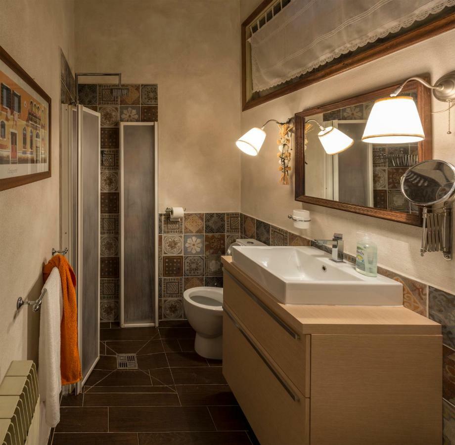 La Casa Del Viaggiatore Castiglion Fiorentino Buitenkant foto