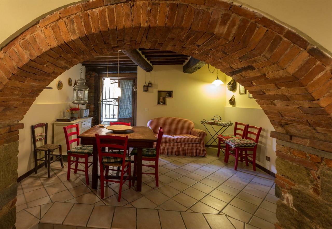 La Casa Del Viaggiatore Castiglion Fiorentino Buitenkant foto