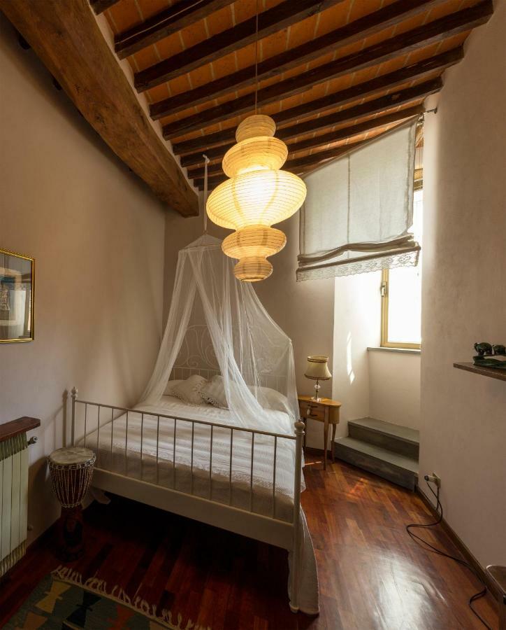 La Casa Del Viaggiatore Castiglion Fiorentino Buitenkant foto